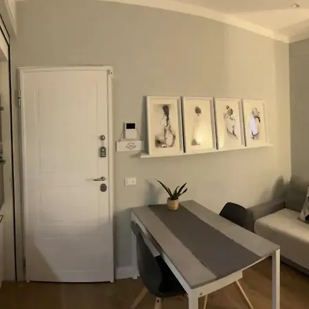 Tiny House Close To The Sea Апартаменты *